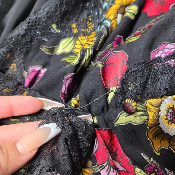 Alice & Olivia Adele Wrap Floral Lace Midi Dress - Picture 8 of 9